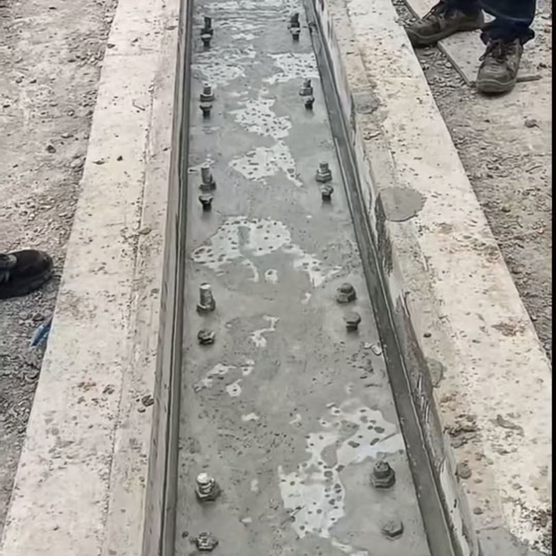 新泰环氧树脂轨道胶泥是什么？用在哪里？